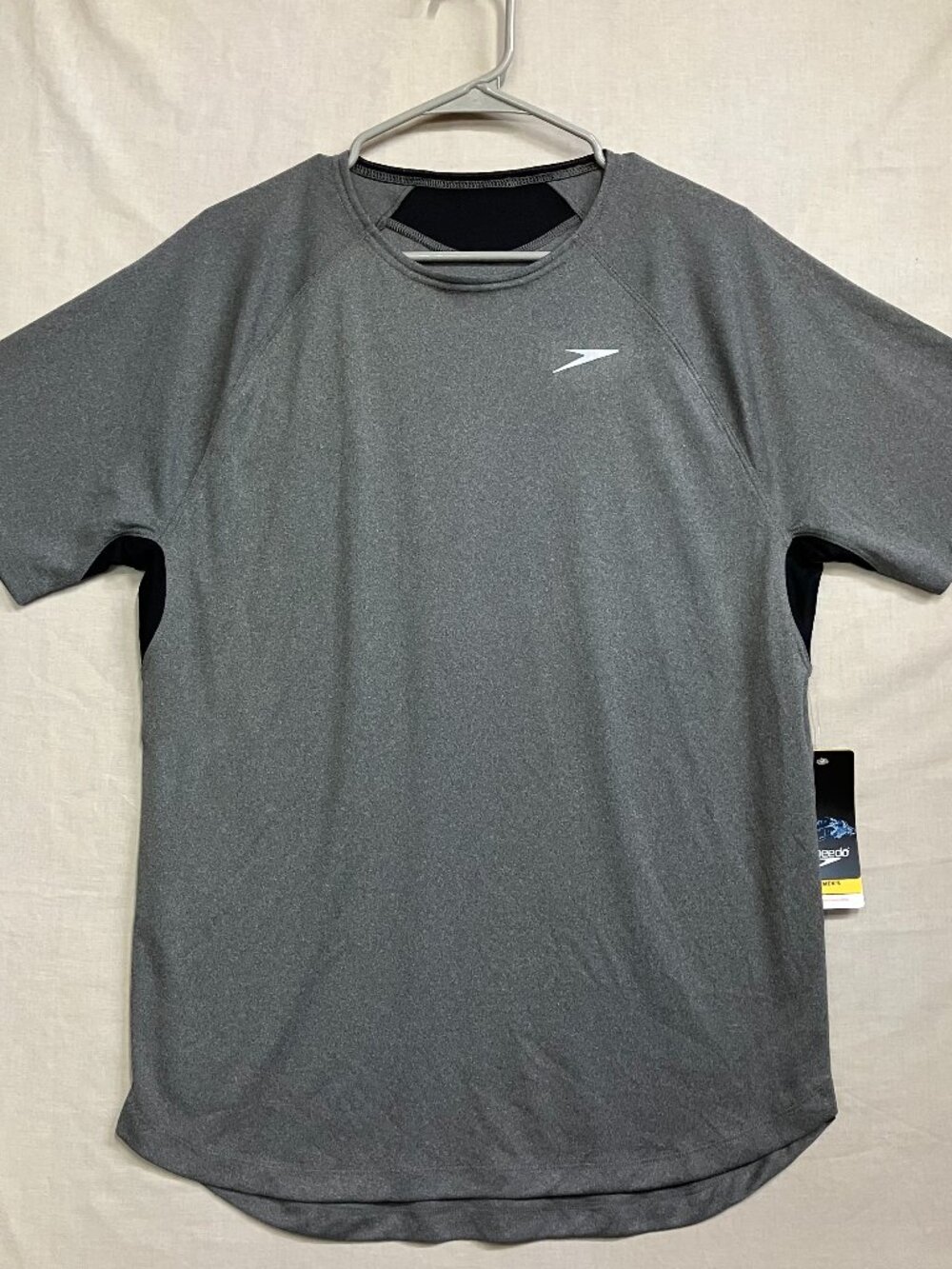 Speedo Rash Guard Shirt Men's Size Medium Gray Volcanic Ash UPF 50+ Quick Dry